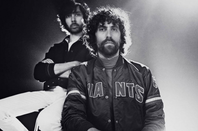 Justice mixe Prince, Gesaffelstein, Pink Floyd et Frank Ocean sur leur Essential Mix