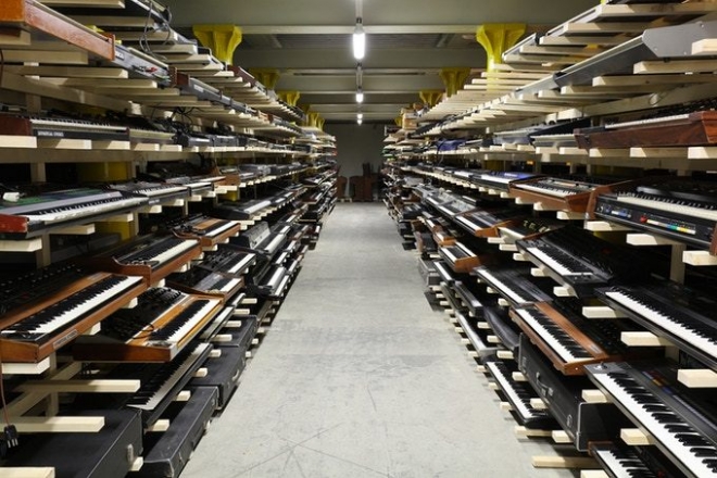 Ce musée suisse veut donner libre accès à 5 000 synthés et instruments vintage