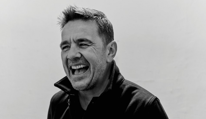 Un nouveau livre retrace la vie et la carrière de Laurent Garnier