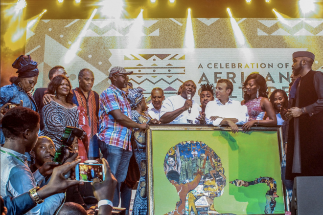 Macron a célébré la créativité africaine dans le club de Fela Kuti au Nigeria