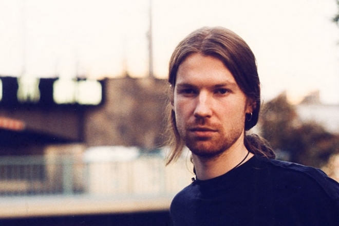 Warp Records confirme la sortie d'un nouvel EP d'Aphex Twin