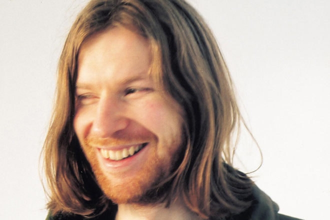 Aphex Twin jouera à côté d’un hologramme du gorille Harambe