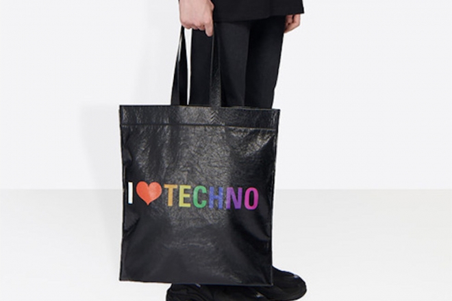Balenciaga lance sa collection «I LOVE TECHNO» SS19 : un flop monumental ?