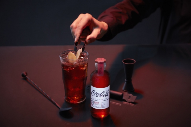 Coca-Cola sort une nouvelle recette spéciale cocktails pour l’été
