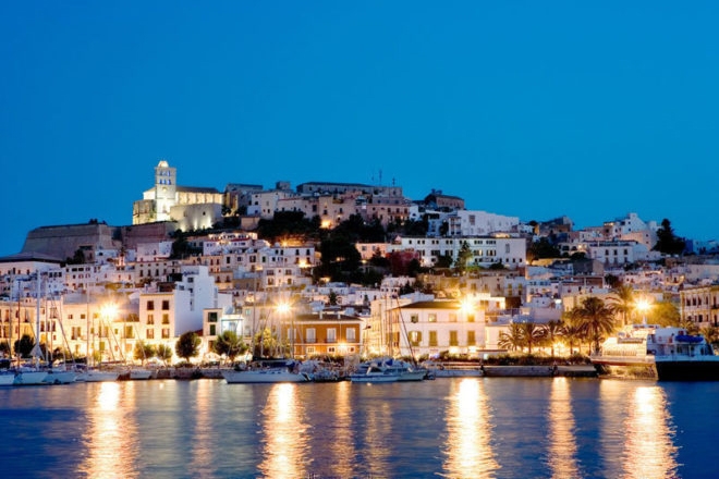Les clubs d’Ibiza demandent de plus lourdes sanctions envers les fêtes illégales