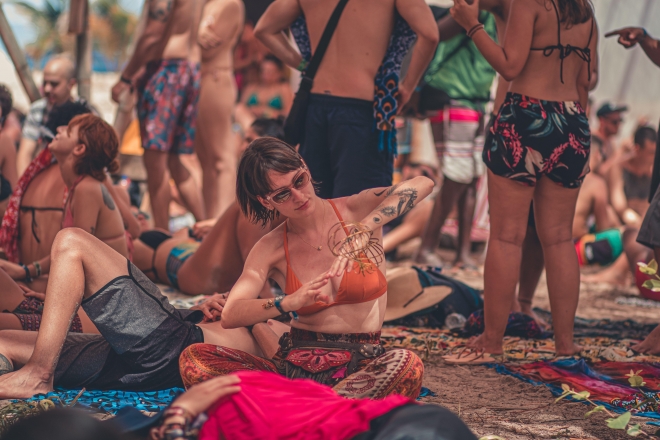 Pourquoi la psytrance attire un nouveau public en Europe