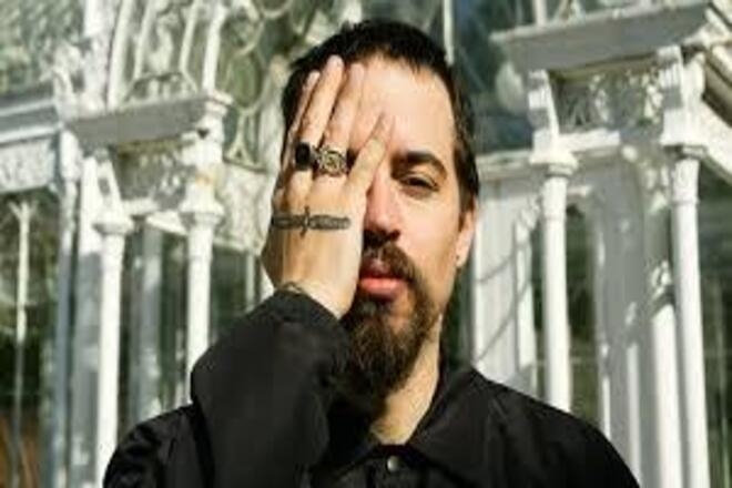 Demuja affine son langage avec ‘Stop Asking Me’ sur Peach Discs