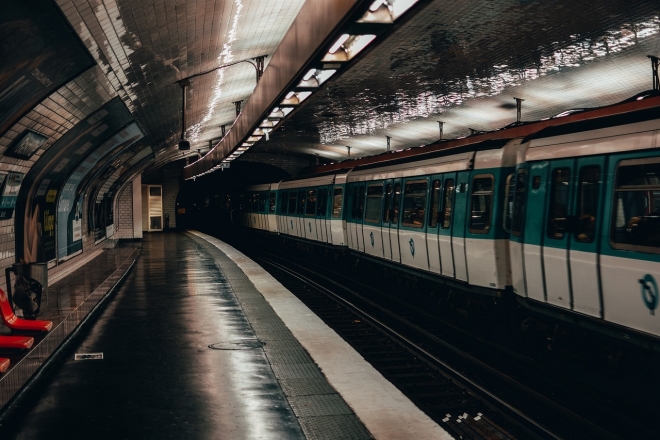 Paris : voici les stations de métro ouvertes 24h/24 le weekend dès septembre