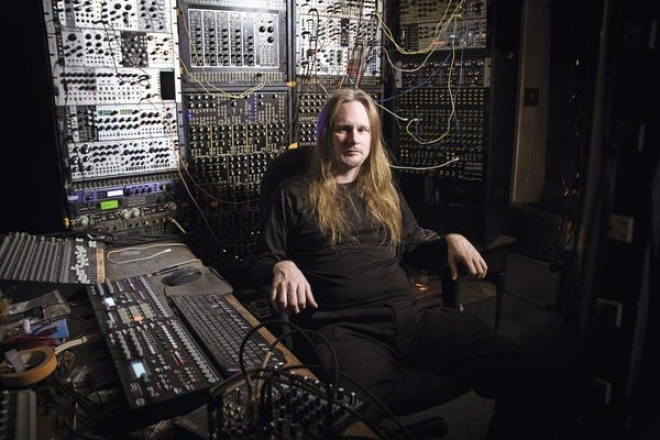 Le virtuose du modulaire Venetian Snares sort un album surprise