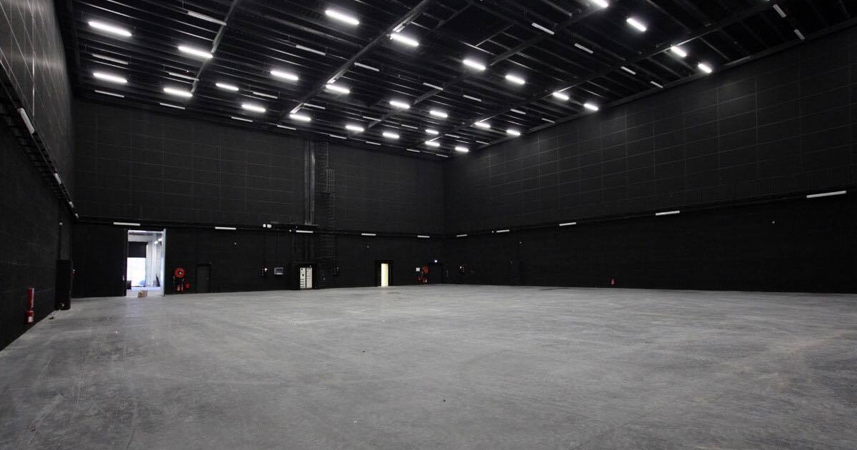 Paris 52kW de son techno, indus et acidcore vont faire trembler les studios du Lendit Agenda