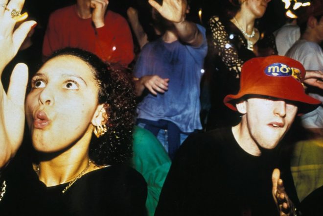 Vidéo : la folie des raves des 90’s en Afrique du Sud